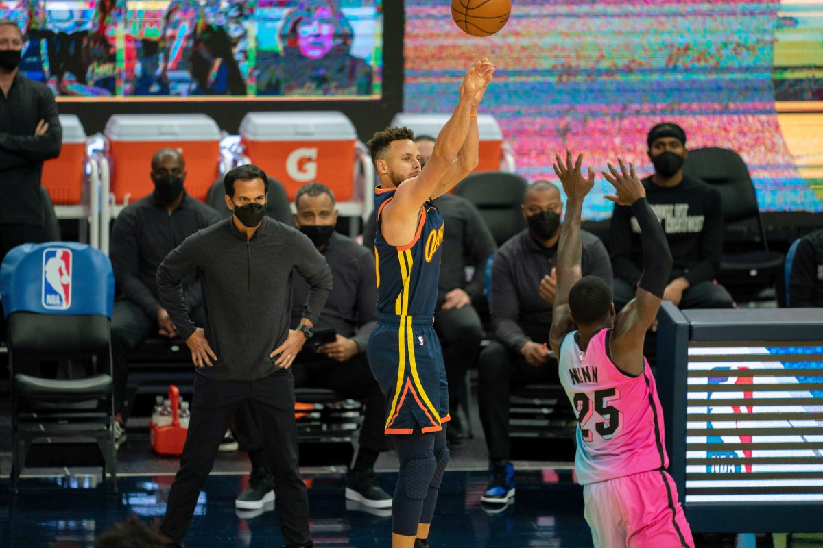 Curry bawa Warriors taklukkan Heat lewat overtime