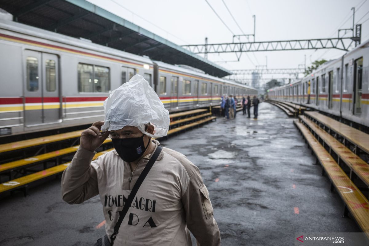 KAI: Perjalanan KA jarak jauh Daop 1 Jakarta tidak terdampak banjir