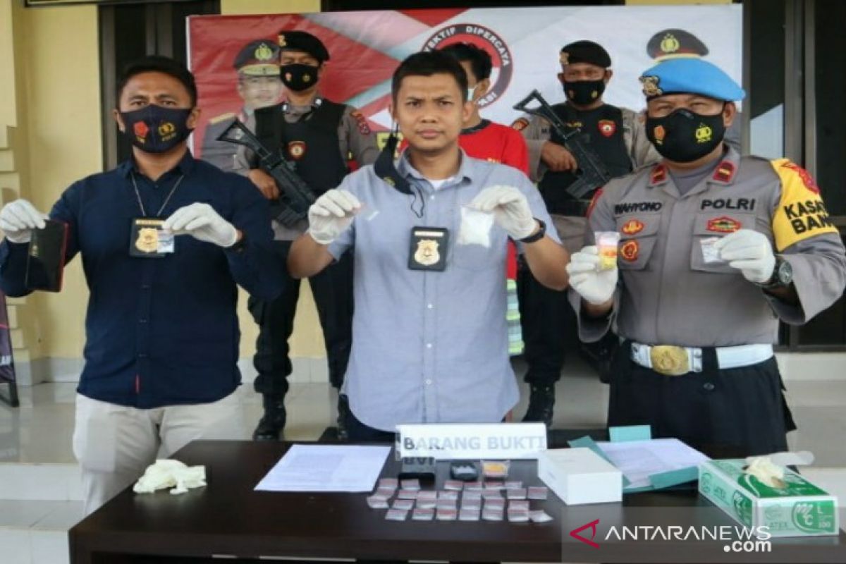 Pengedar narkoba dikendalikan napi Lapas Kendari ditangkap polisi