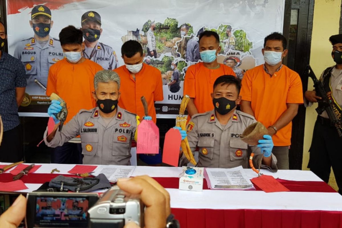 Polres Lombok Barat mengungkap kasus kepemilikan senjata api ilegal