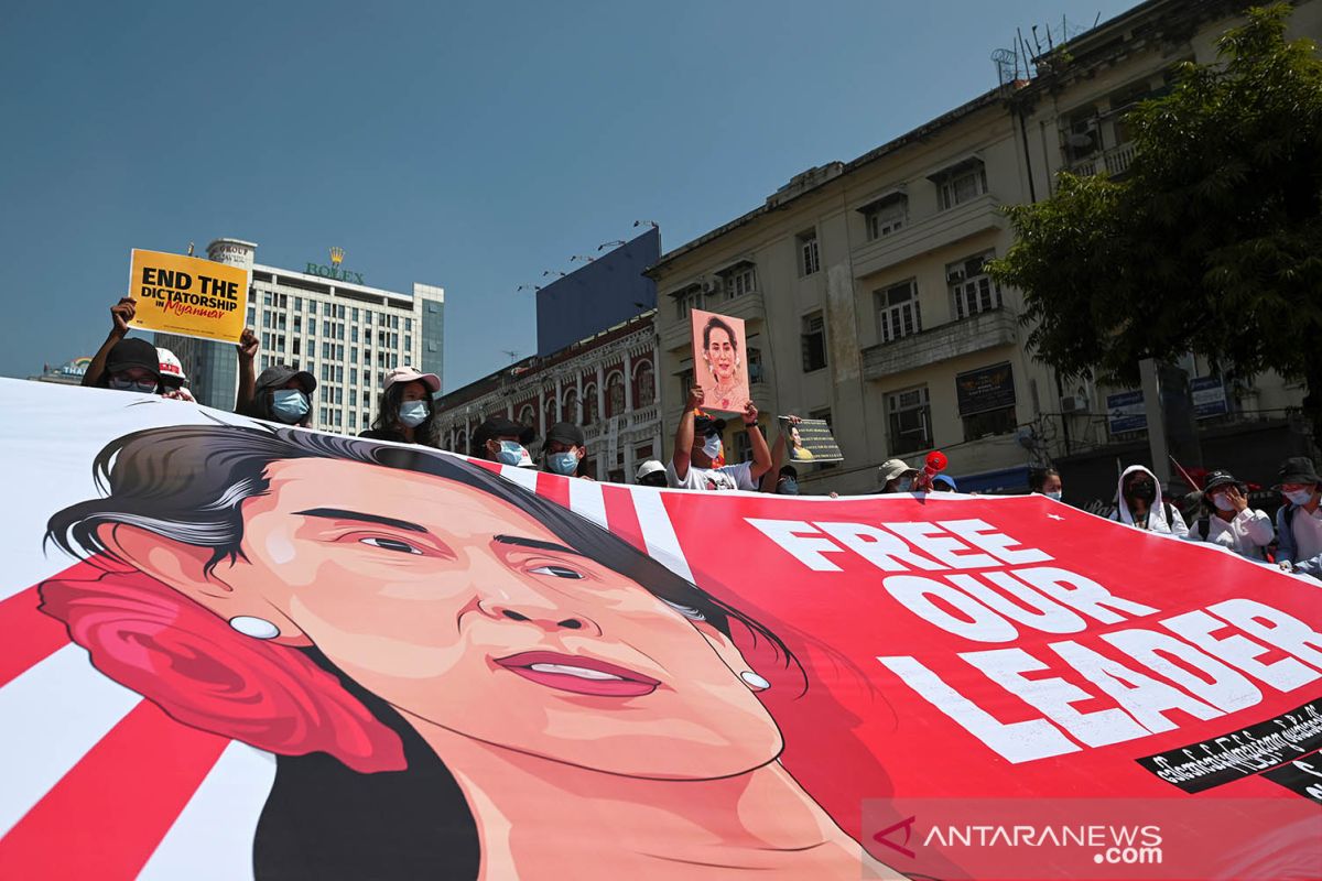 Inggris memberi sanksi para jenderal Myanmar setelah kudeta militer