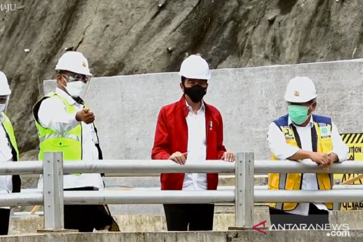 Presiden Joko Widodo resmikan Bendungan Tapin di Kalimantan Selatan