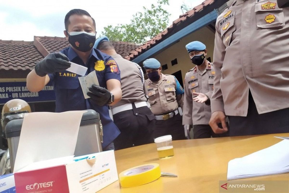 Polrestabes Bandung lakukan sidak tes urine imbas kapolsek terlibat narkoba