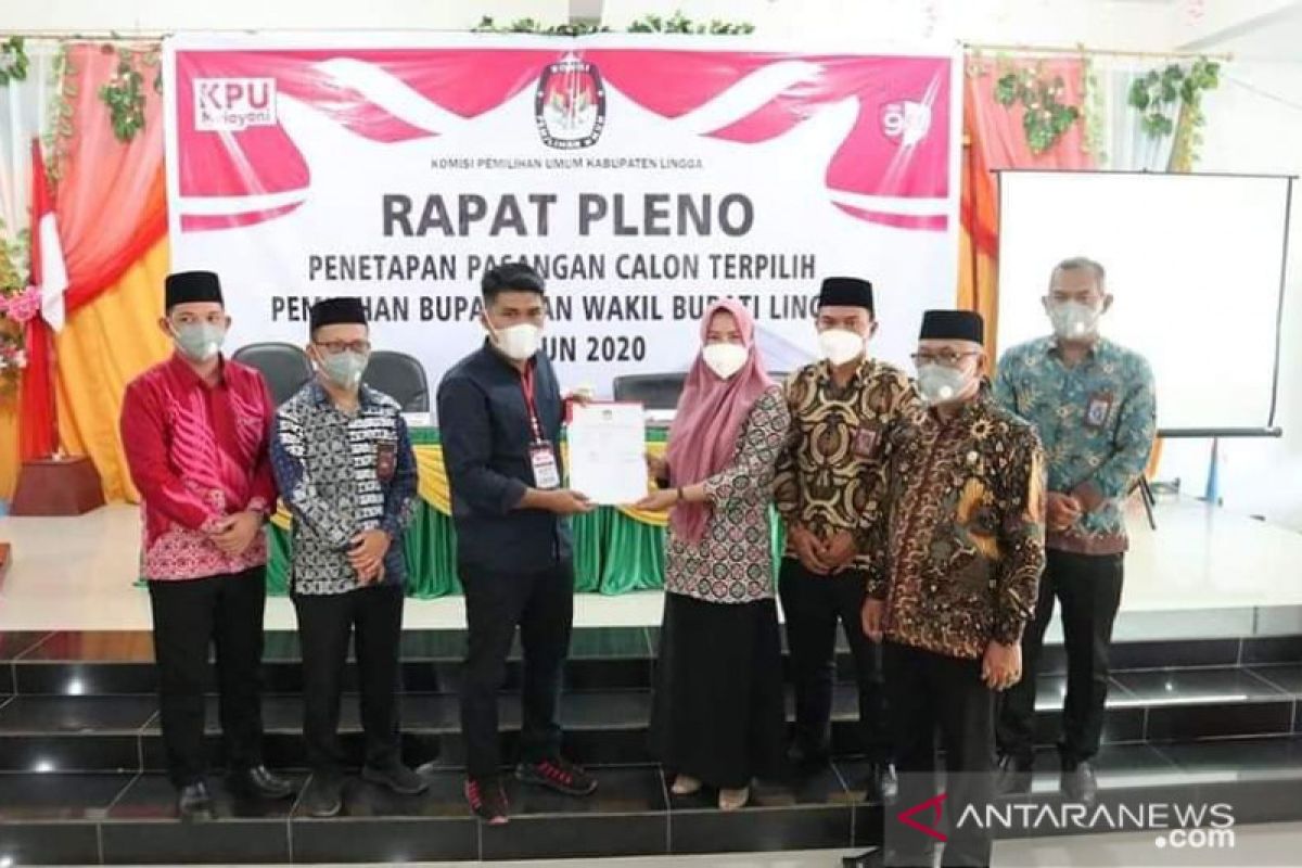 Paslon nomor urut 3 tidak hadir saat ditetapkan jadi pemenang Pilkada