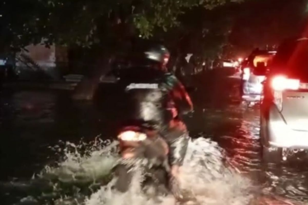 Di Bali, dua kabupaten berstatus siaga potensi banjir