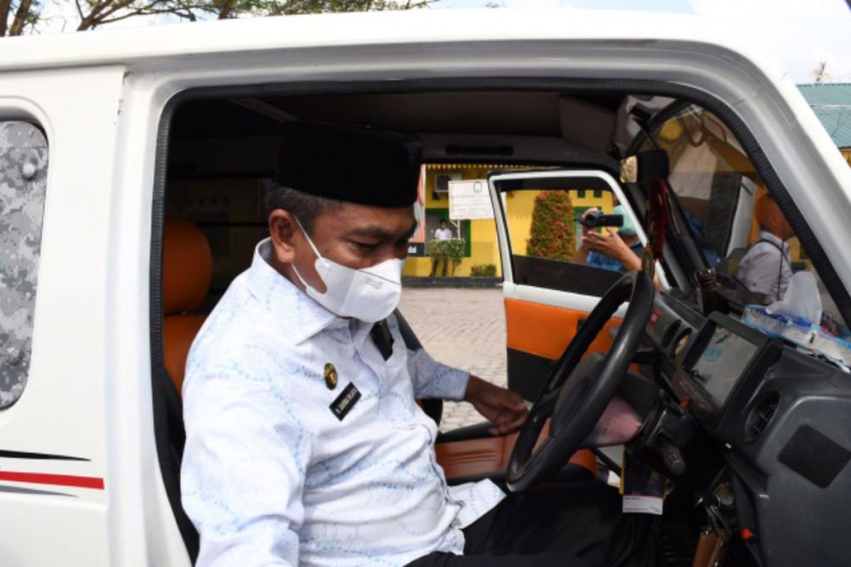 Darma Wijaya naik Suzuki Jimny usai kembalikan aset ke Pemkab Sergai