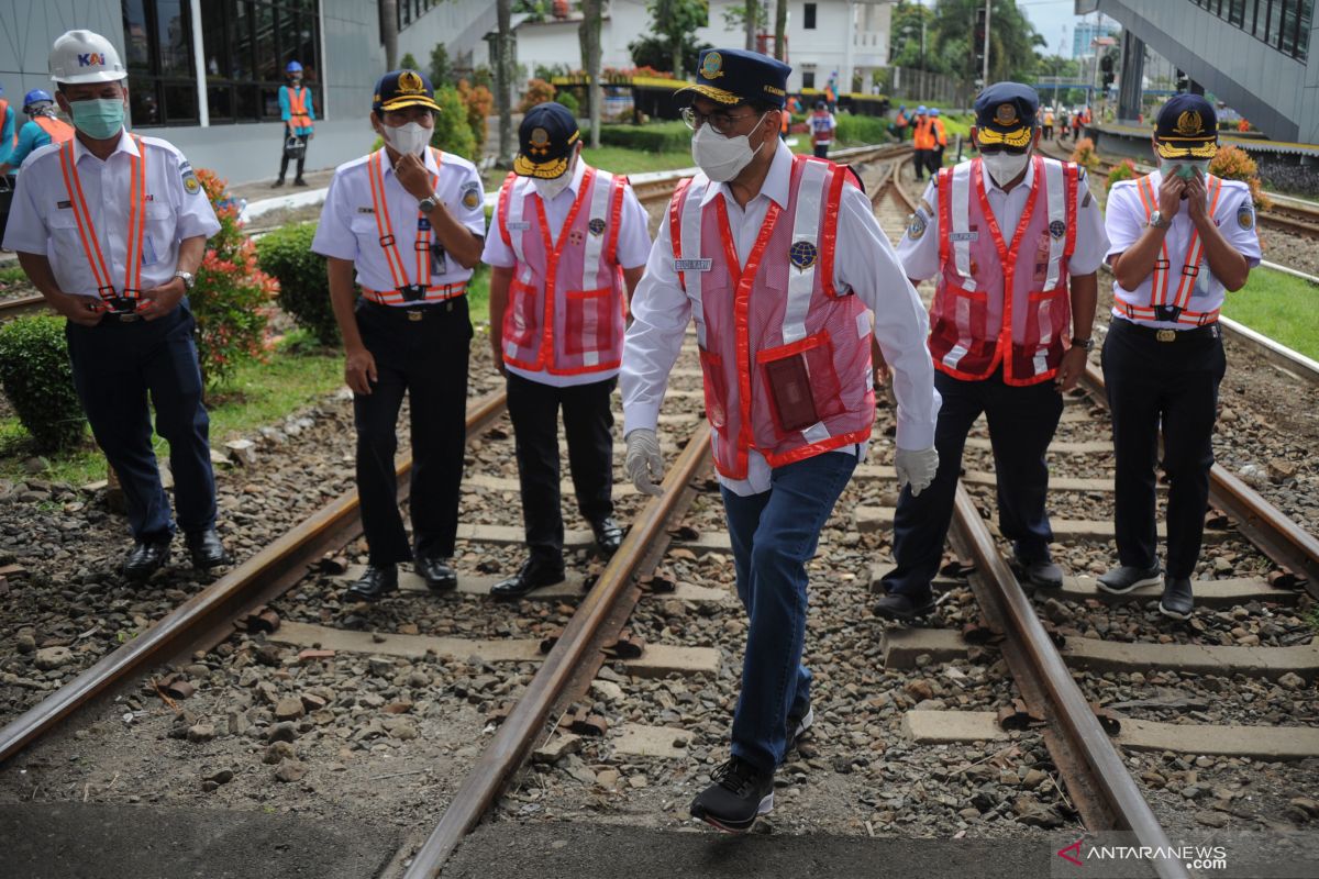 Kunjungan Kerja Menteri Perhubungan Ke Stasiun Bandung - ANTARA News