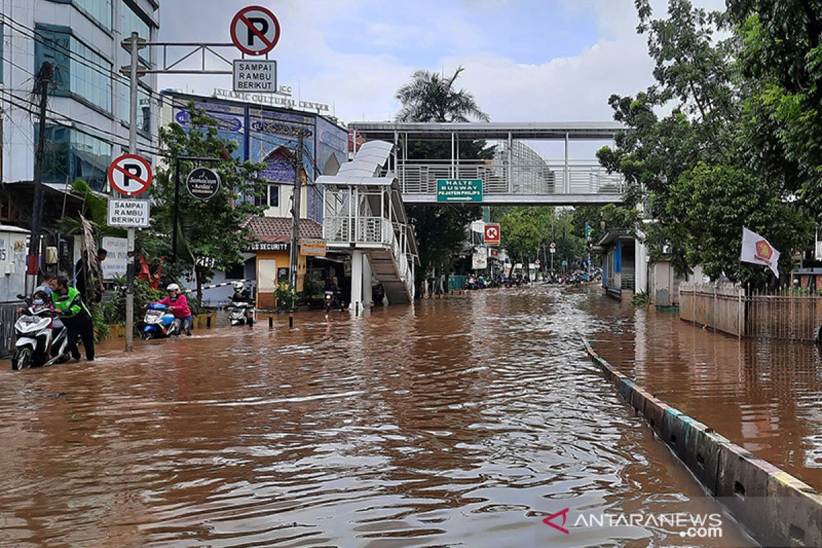 Jaksel buka layanan restorasi arsip secara gratis