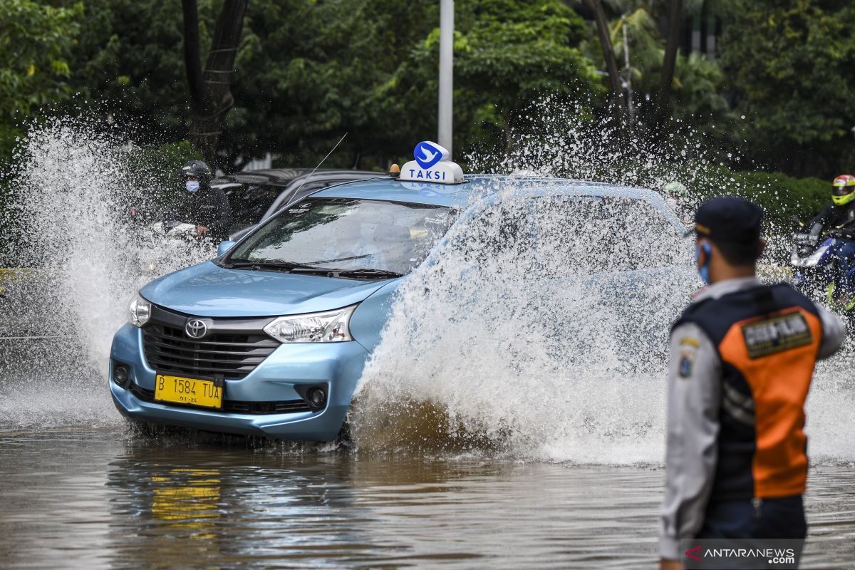 Ketum Partai Emas keluhkan banjir Jakarta