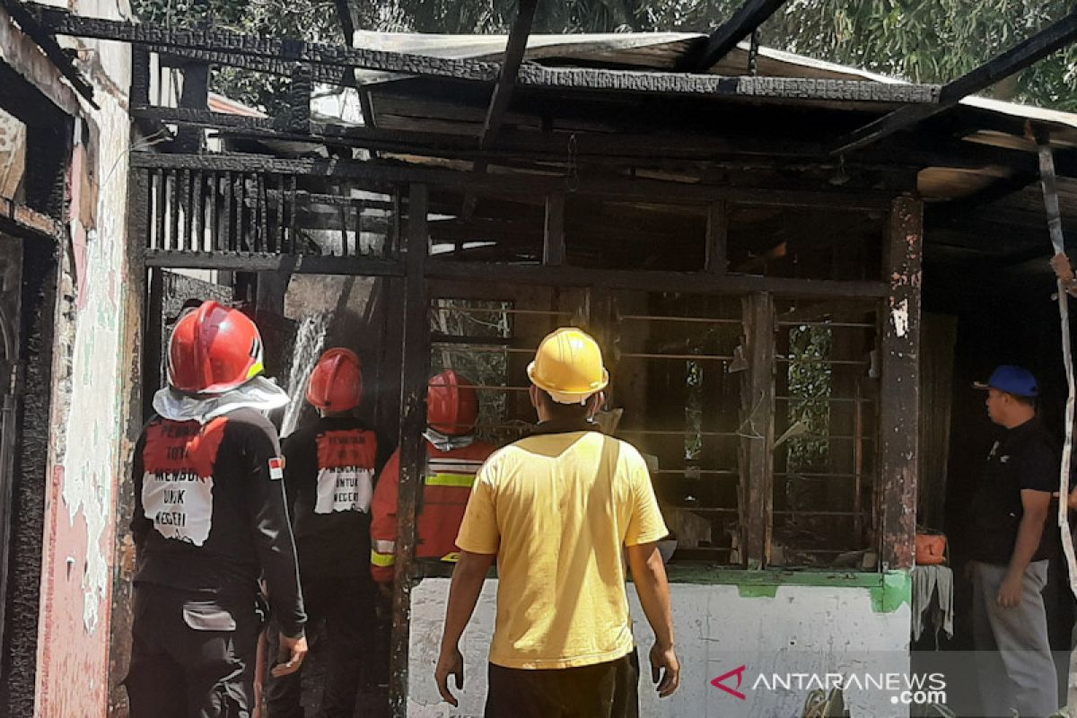 Dua rumah hangus terbakar di Banda Aceh