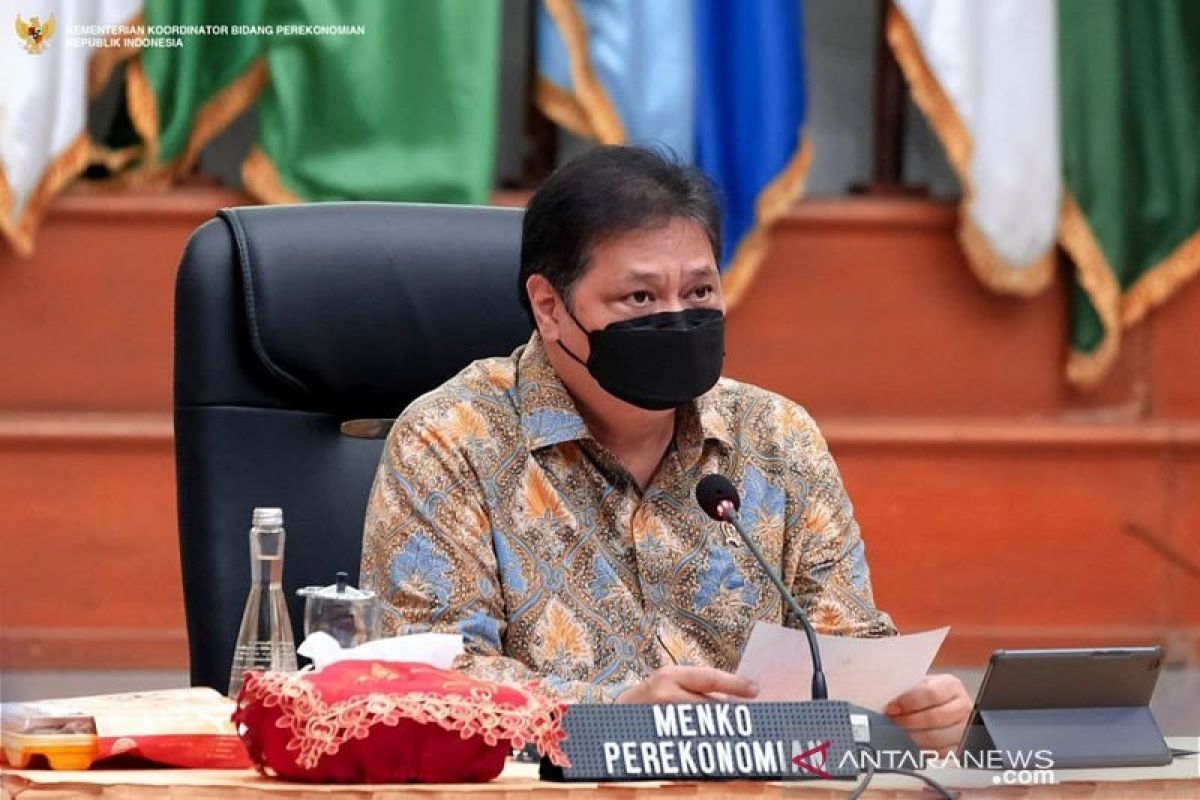 Menko Airlangga mencatat 51 persen izin usaha cukup melalui OSS