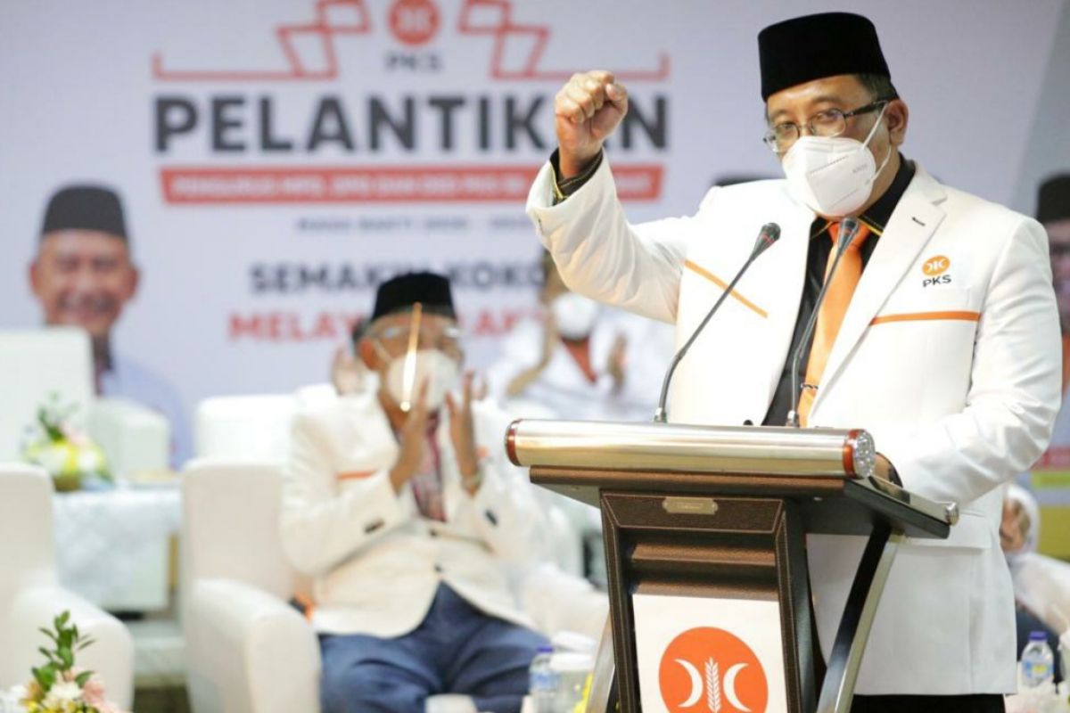 Ketua DPW PKS Jabar melantik 2.500 pengurus tingkat kota/kabupaten