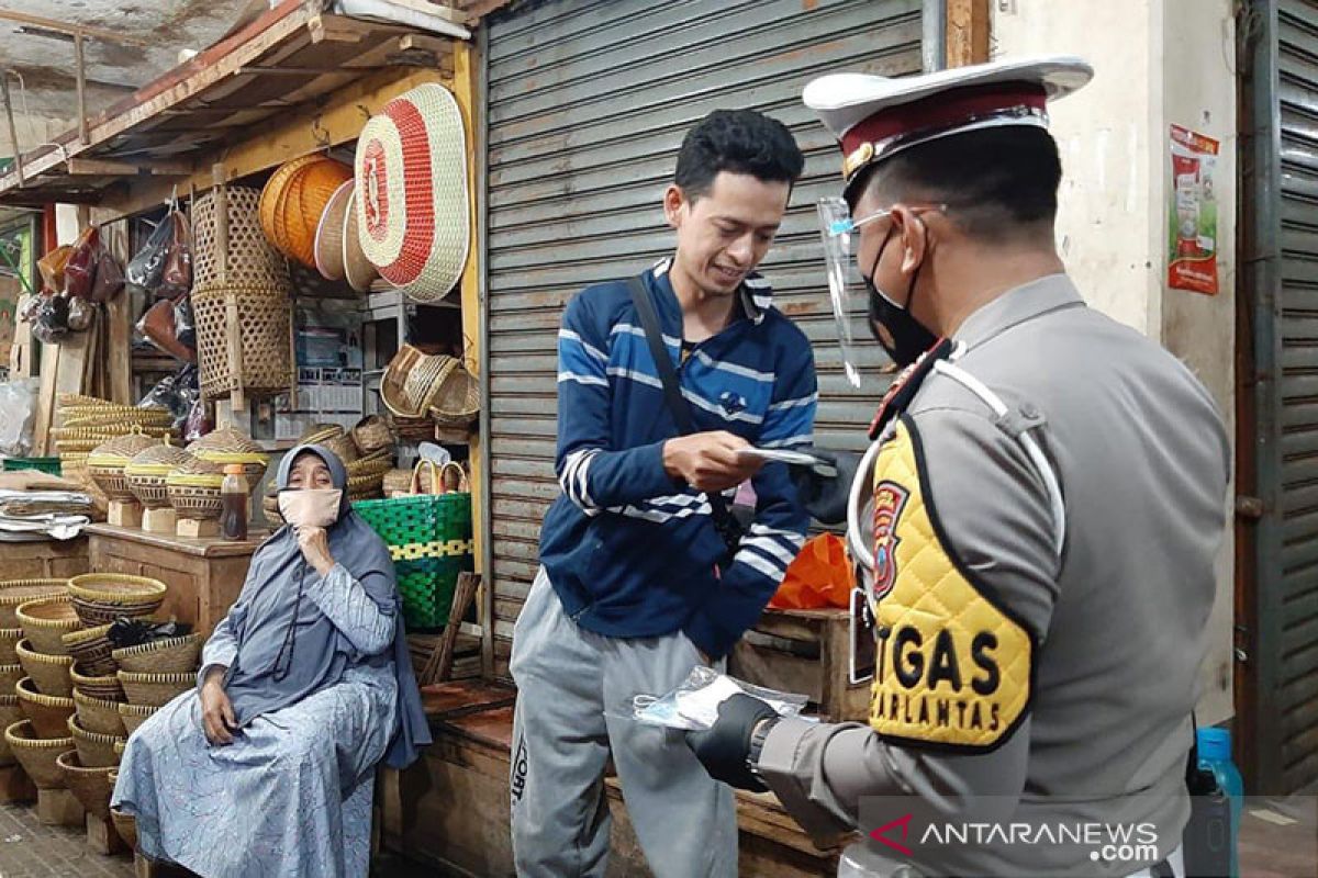 Polres Banjarnegara terus intensifkan patroli penegakan prokes