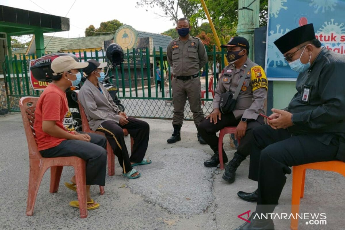 44 santri positif COVID-19, sebuah pesantren ditutup sementara