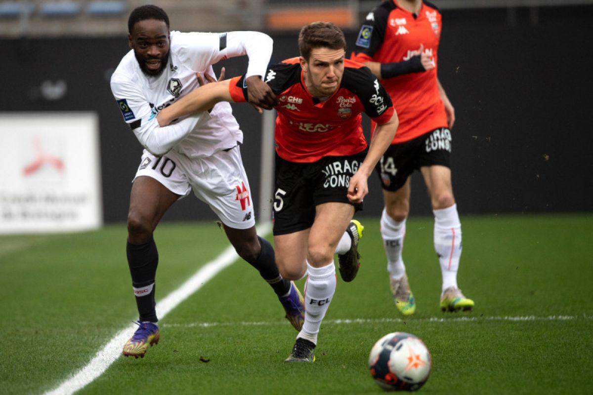 Liga Prancis - Lille amankan puncak klasemen setelah lumat FC Lorient 4-1