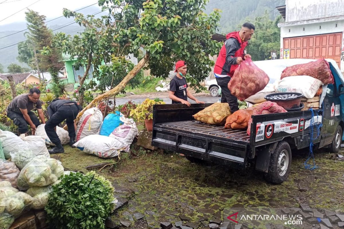 PMI Banjarnegara salurkan bantuan untuk warga terdampak banjir