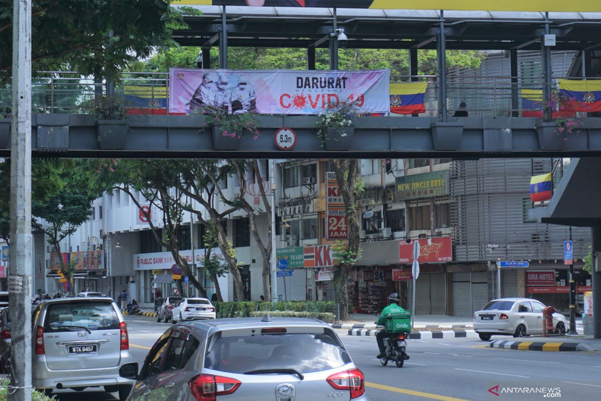 Kasus harian COVID-19 di Malaysia menurun