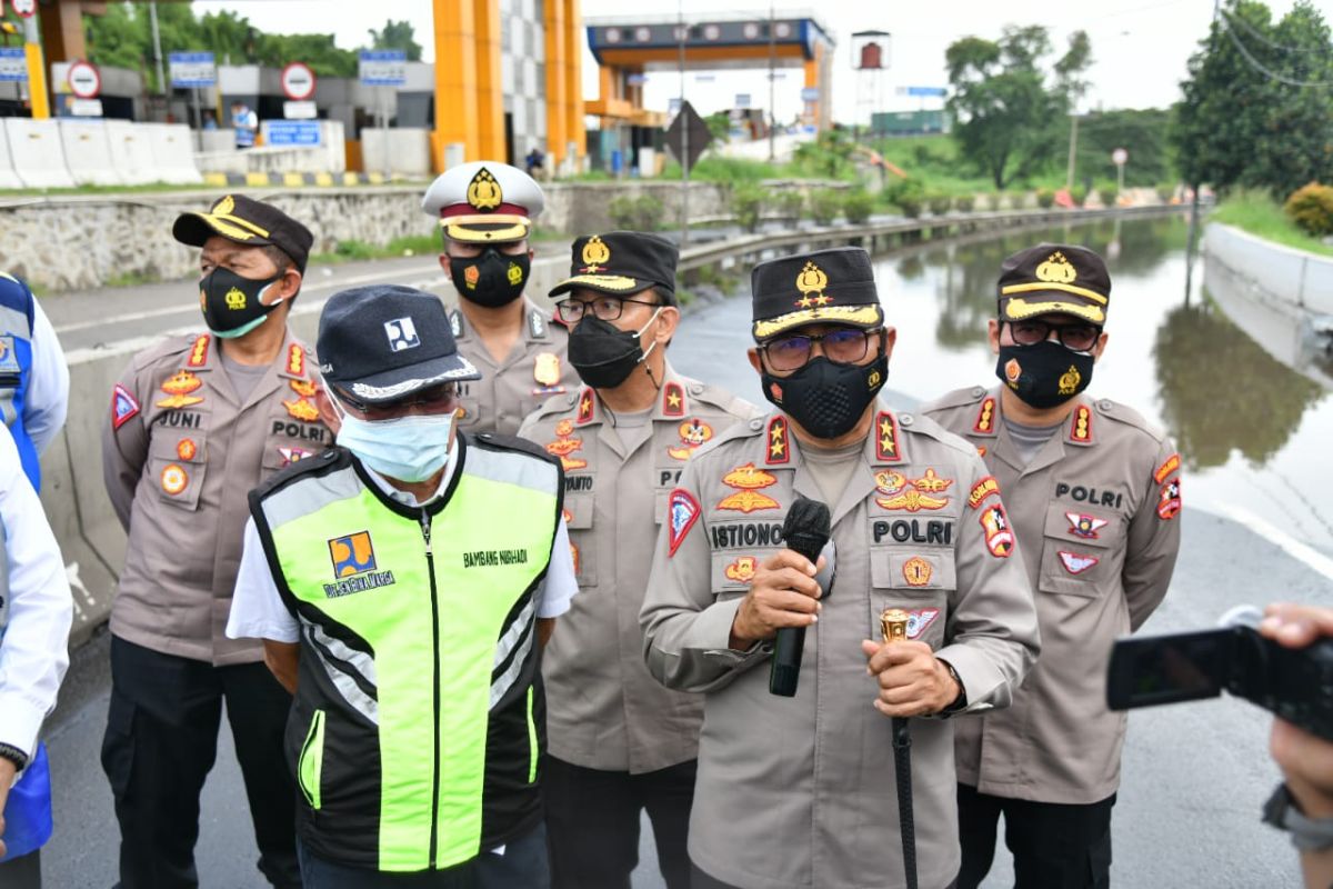 Terendam genangan, Kakorlantas cek Exit Tol Bitung Tangerang