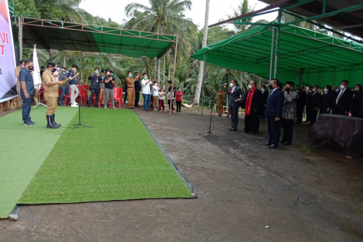 Ini nama pejabat Pemkab Minahasa Tengara dilantik Bupati Sumendap