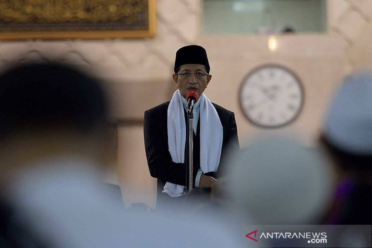 Imam besar Masjid Istiqalal beri tausiah di FKM UI