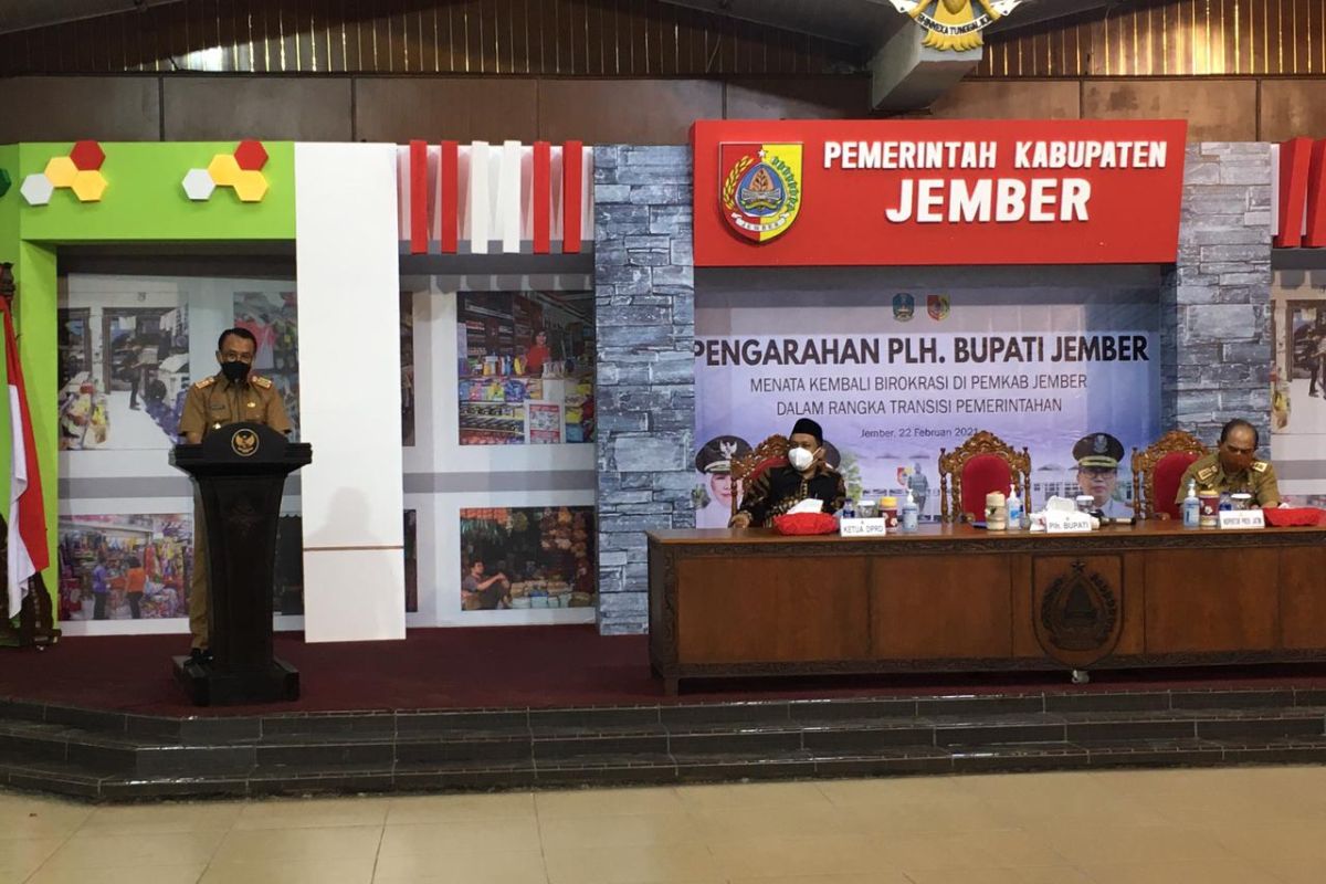 Plh Bupati Jember lakukan penataan birokrasi sesuai surat gubernur