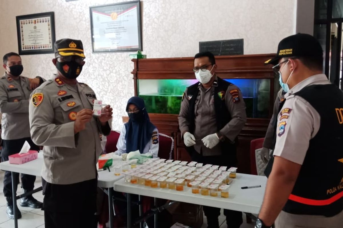 Hasil tes urine, tidak ada personil yang positif