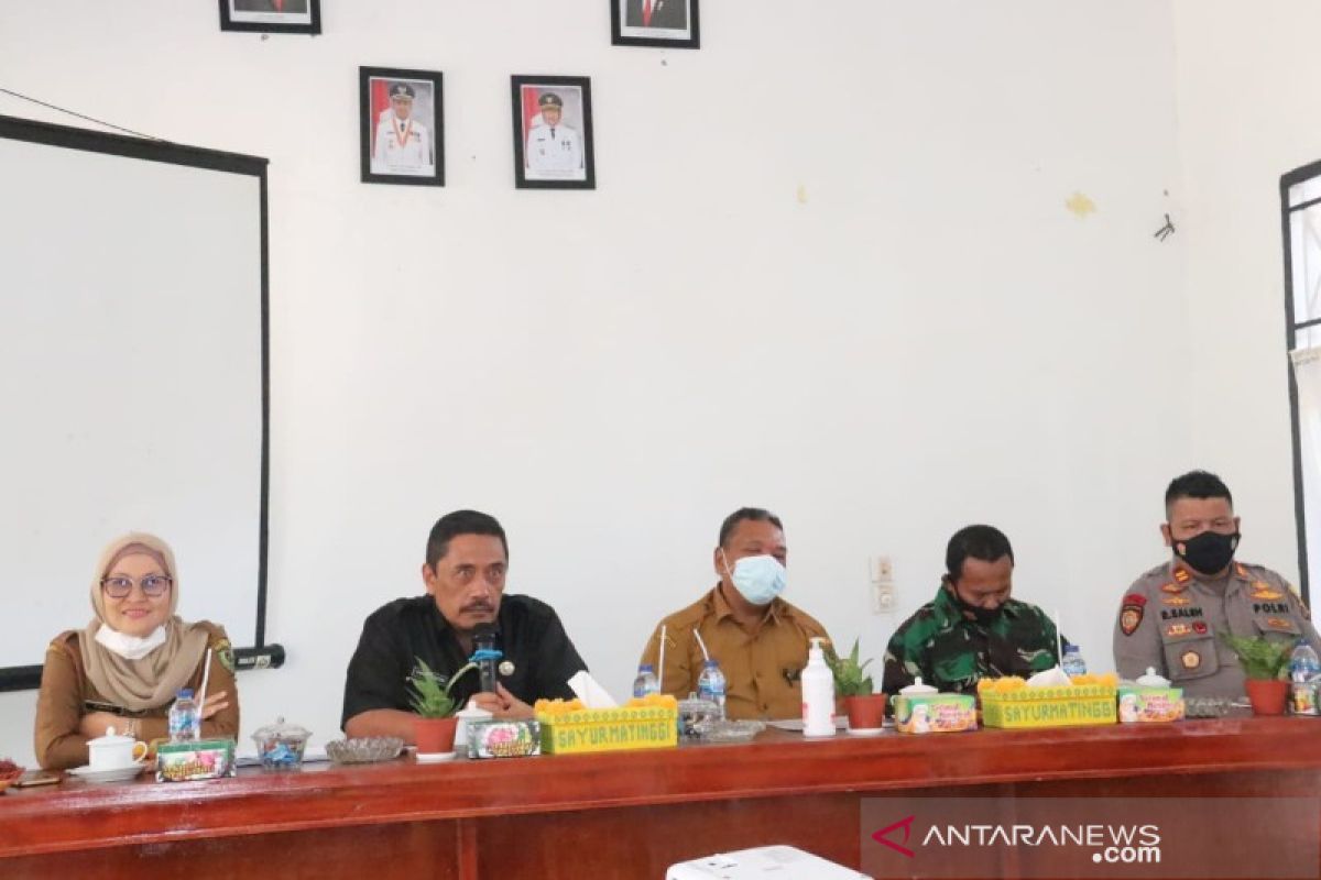 Plh Bupati Tapsel kesal kades tak hadir Musrembang kecamatan