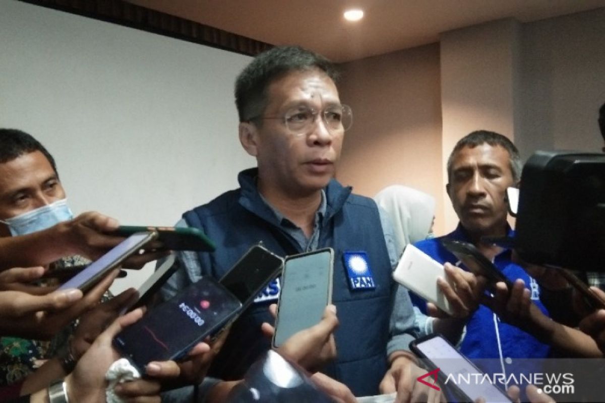 PAN Sultra bidik 10 mantan kepala desa jadikan pengurus setiap DPD