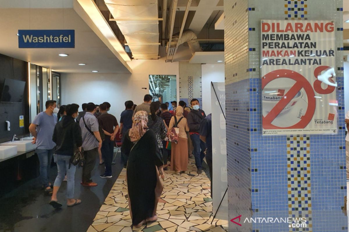 Pedagang Pasar Tanah Abang divaksin kembali pada Kamis