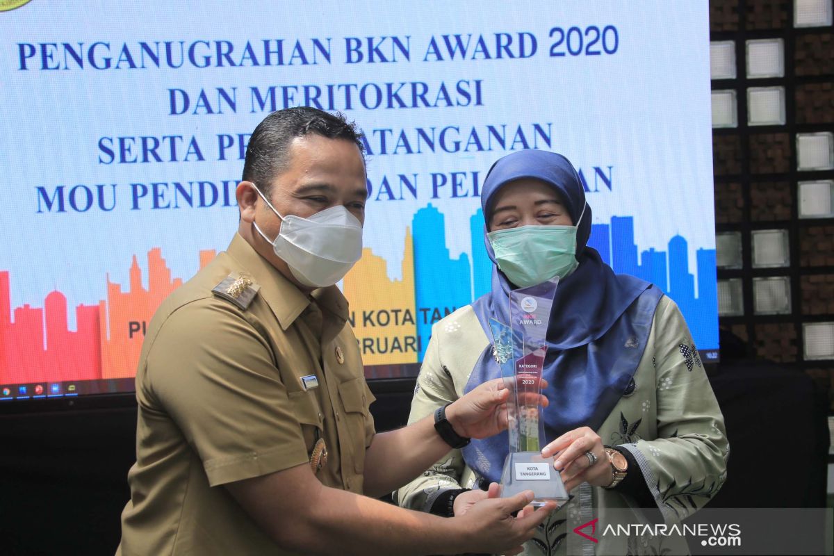 Kota Tangerang raih BKN Award manajemen ASN