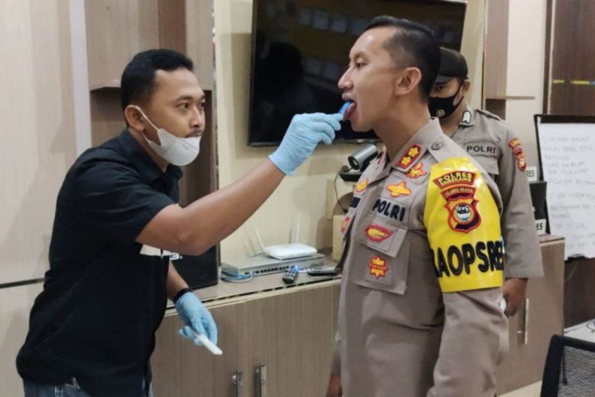 Polisi di Enrekang uji narkoba dengan metode air liur