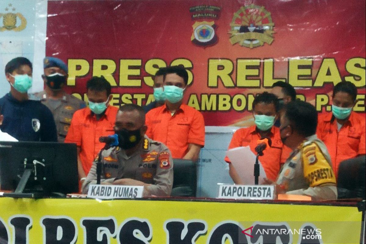 oknum Polri jual senpi untuk keuntungan pribadi