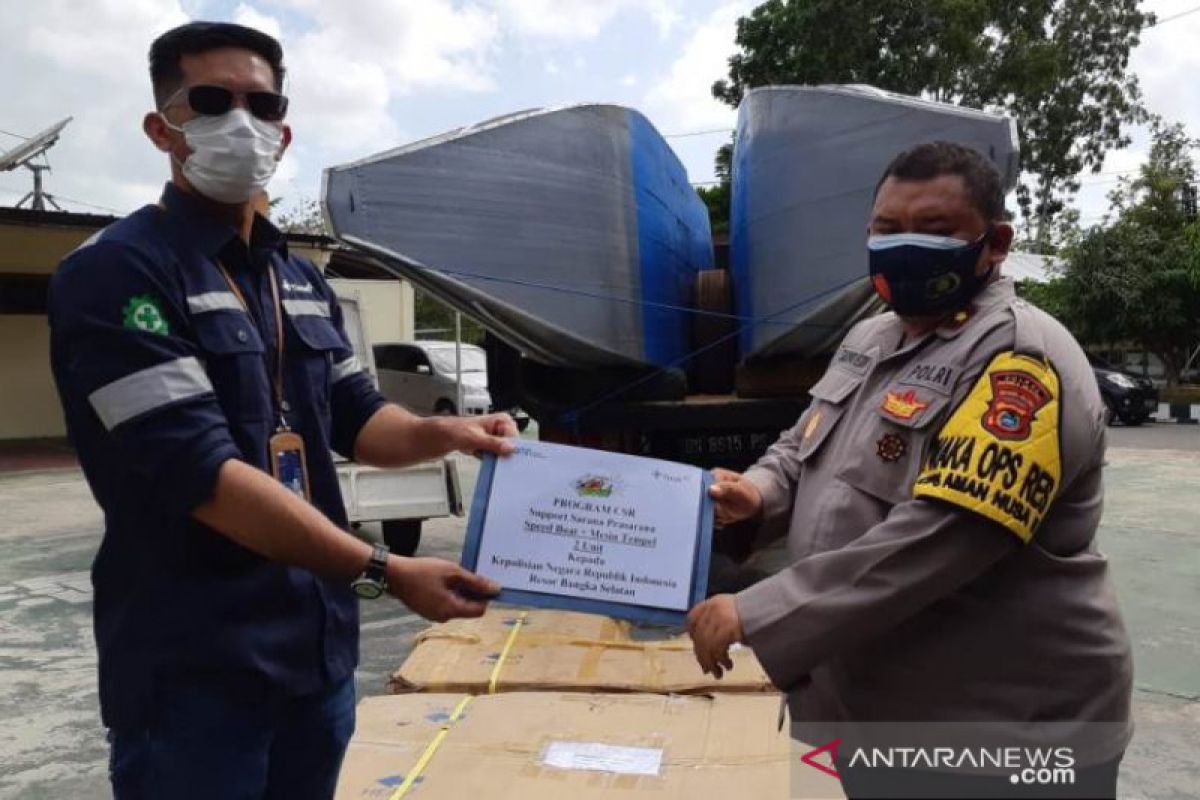 PT Timah serahkan 2  kapal patroli amankan laut Bangka Selatan