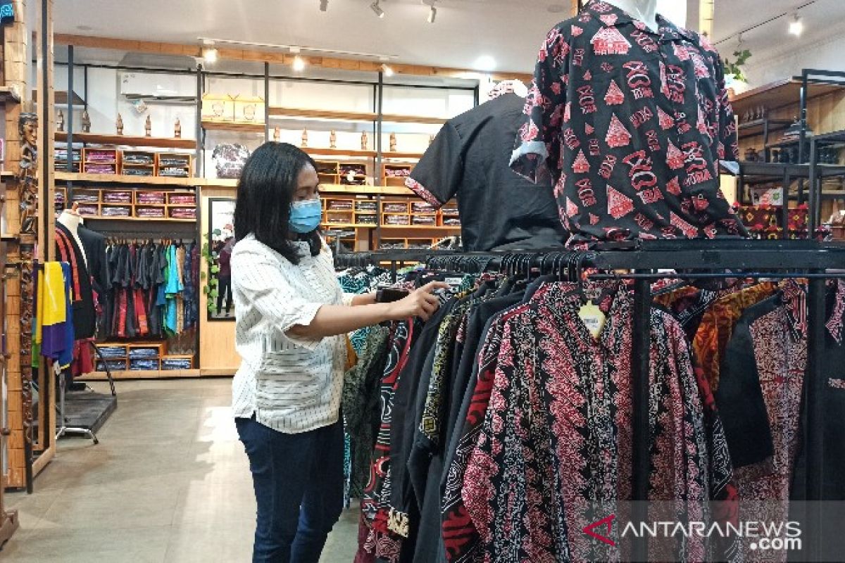 'Batikta' dukung kemajuan ekonomi kreatif Danau Toba