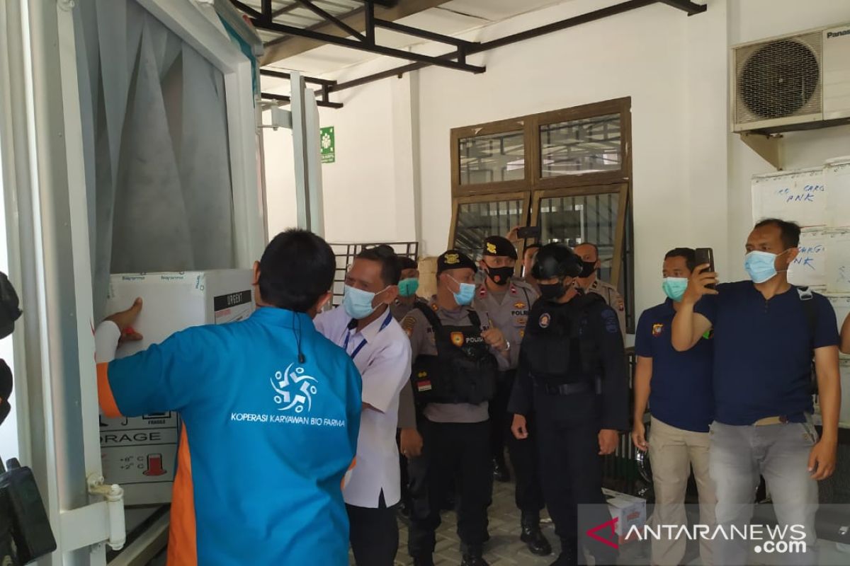 8.780 vial vaksin COVID-19 produksi Bio Farma tiba di Kalimantan Barat