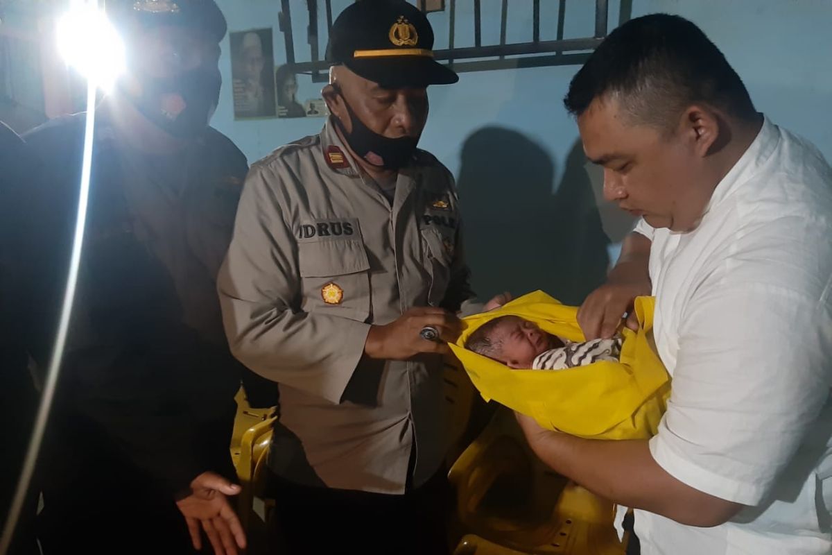 Warga Abdya dihebohkan penemuan bayi dalam plastik