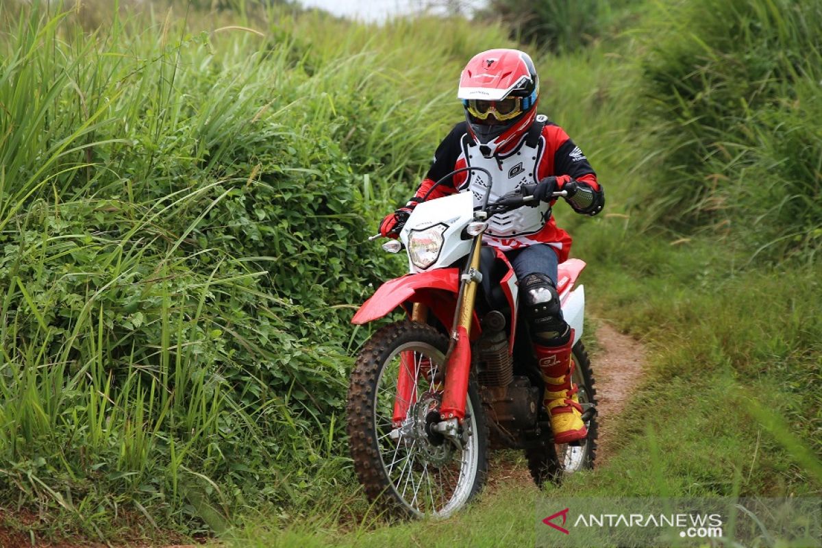 Inilah Riding Gear yang tepat saat berkendara Off road