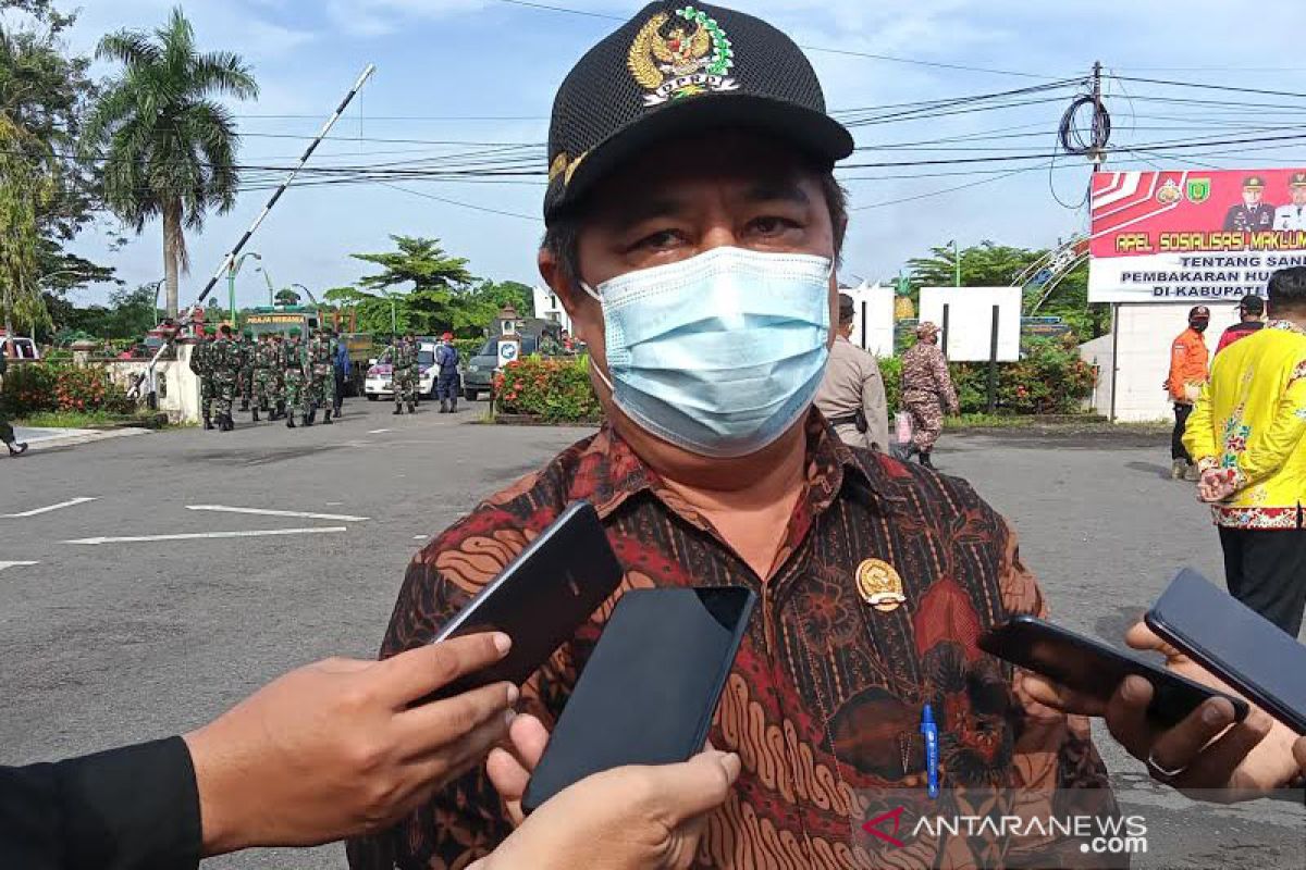 DPRD Barsel selalu konsisten edukasi masyarakat tak bakar lahan