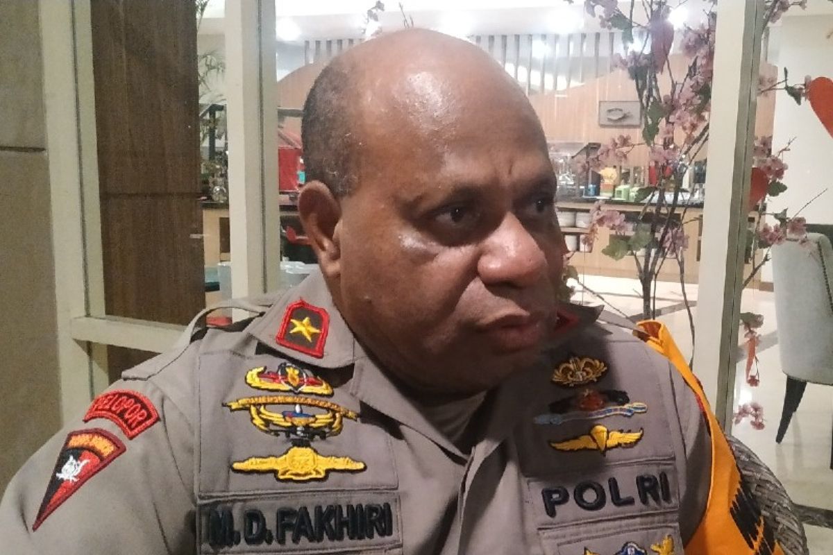 Five arrested for allegedly supplying firearms to Papuan armed groups