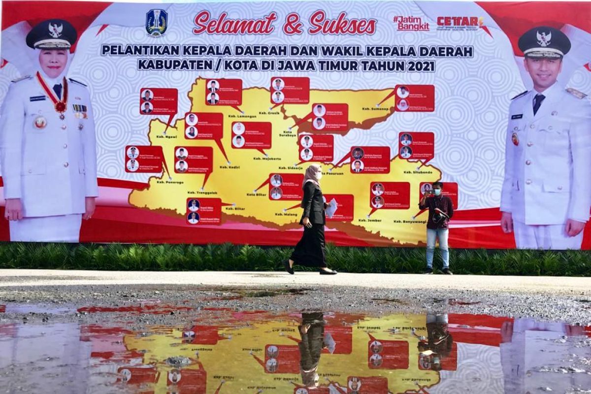 Berikut nama 17 kepala daerah di Jatim yang dilantik hari ini