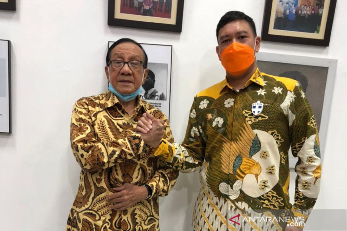 Akbar Tanjung dukung Dave Laksono sebagai Ketum Kosgoro 1957