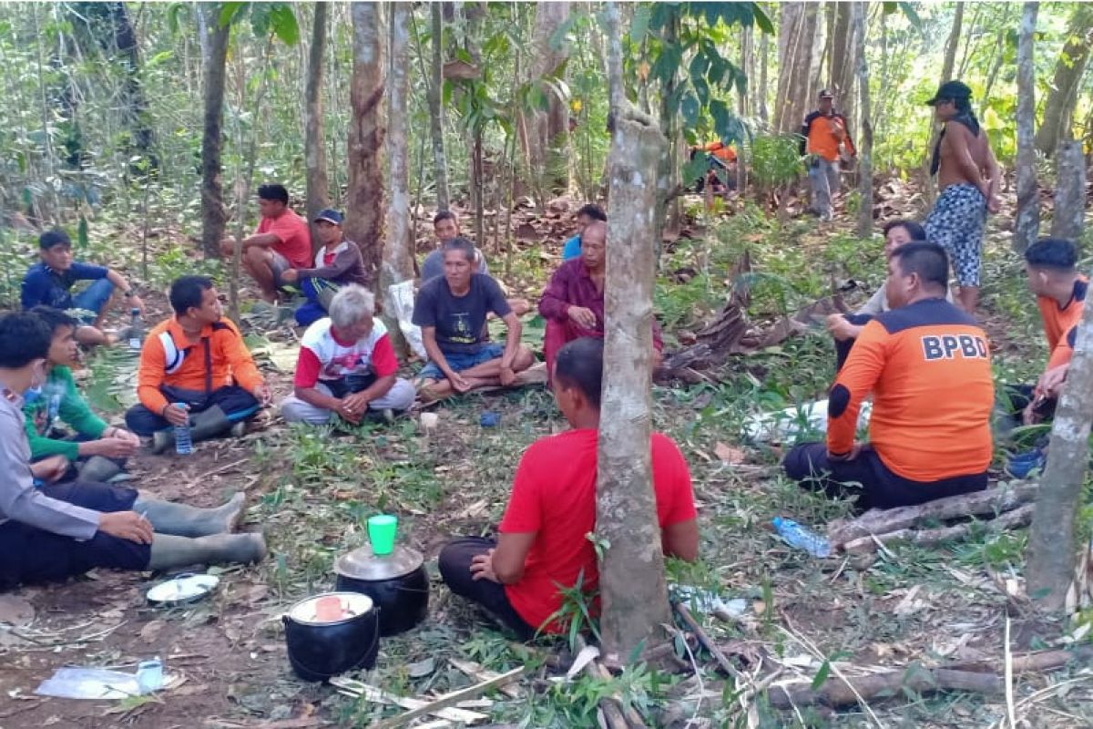 Daniel Edison hilang di hutan Kapuas Hulu saat mencari bunga