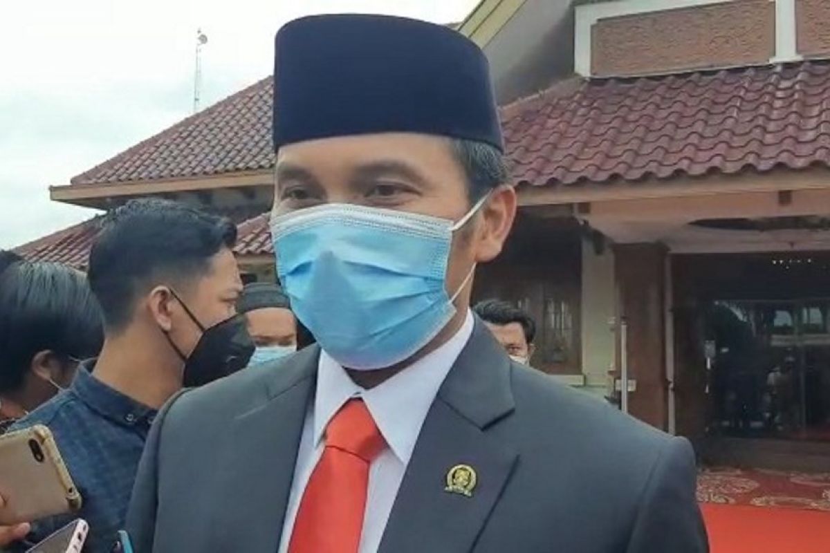 Ketua DPRD berharap kepala daerah yang baru dilantik melaksanakan visi-misi dan janji politik