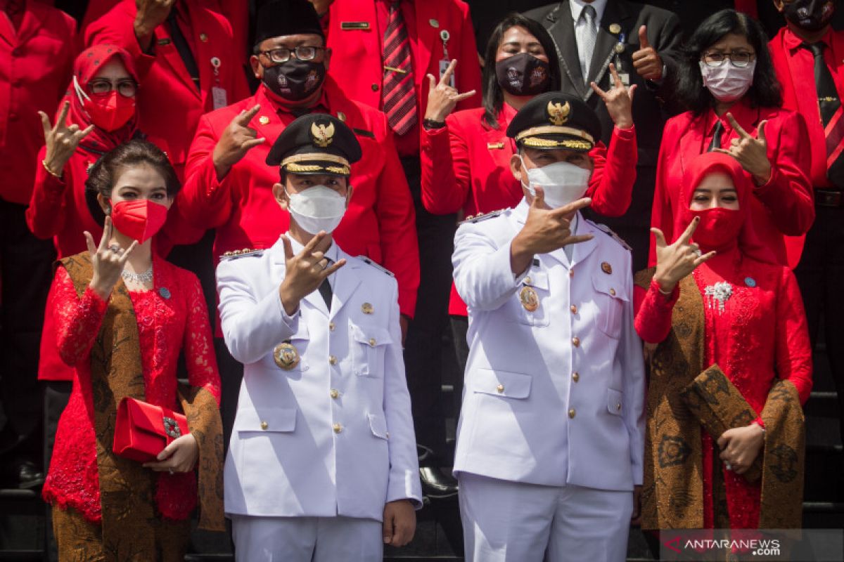 Gibran-Teguh resmi jabat Wali Kota-Wawali Surakarta