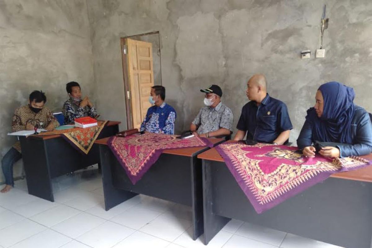 Anggota DPRD Barito Utara  reses ke Desa Datai Nirui
