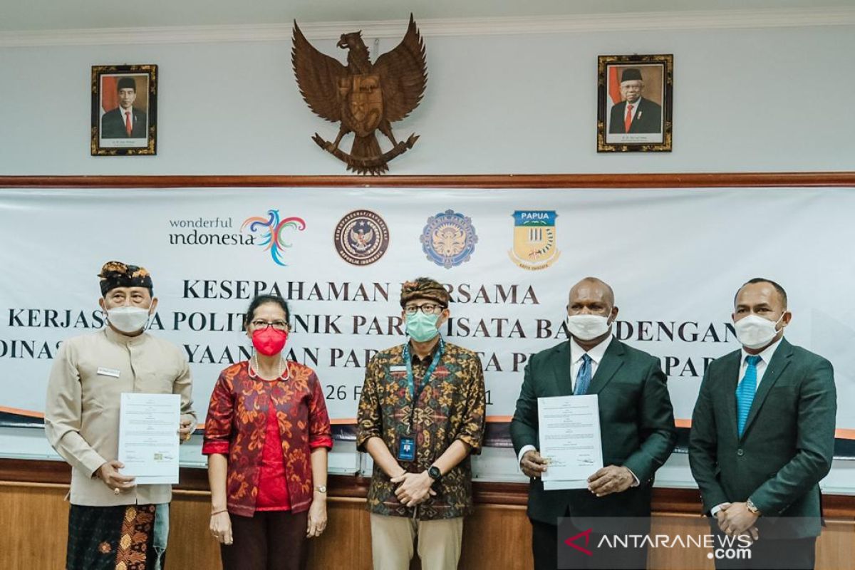 Poltekpar Bali-Disbudpar Papua siapkan SDM unggul di Papua