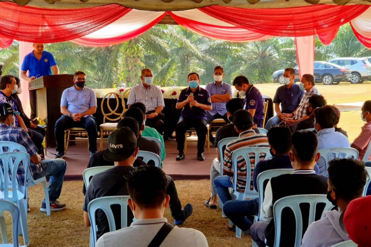 KJRI Johor Bahru buka layanan di ladang sawit