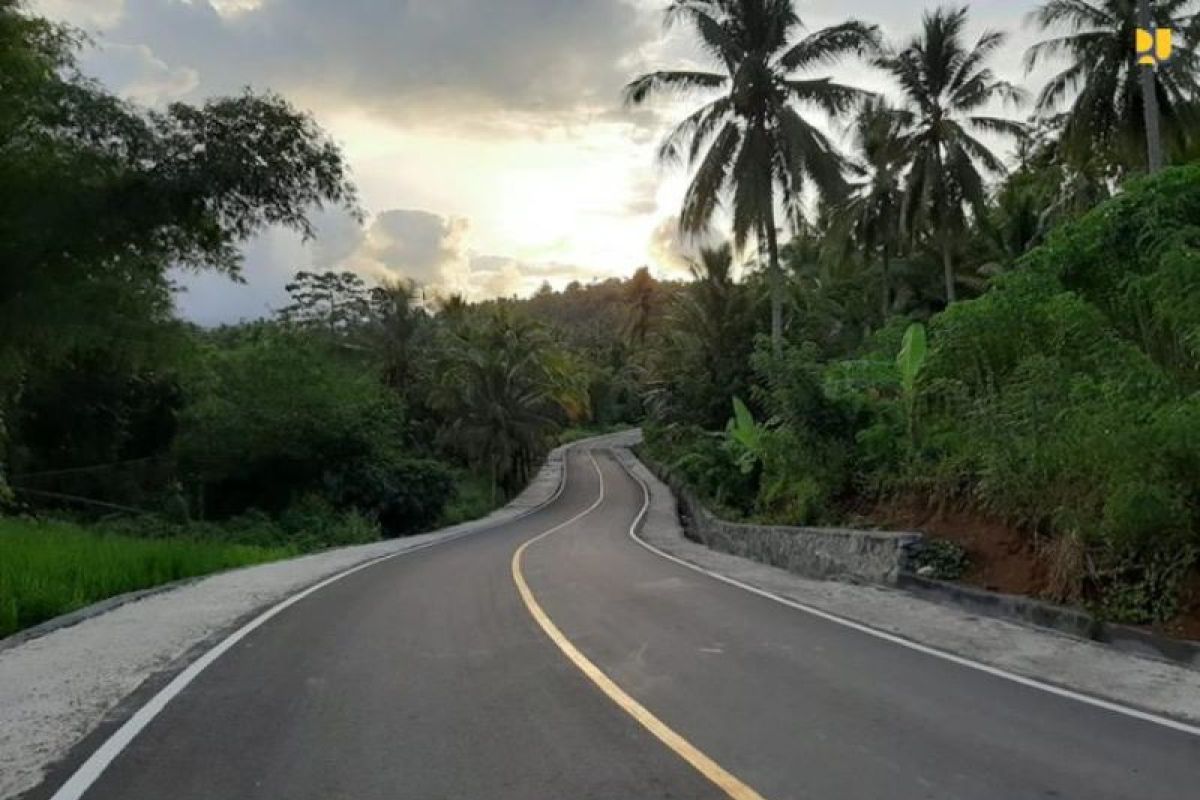 Kementerian PUPR rampungkan peningkatan jalan di DPSP Manado-Likupang