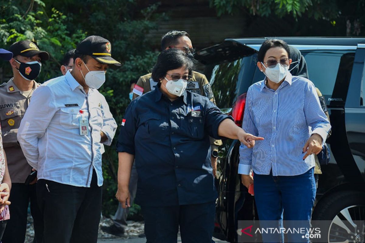 Menteri LHK berikan solusi persoalan sampah Desa Bangun di Mojokerto