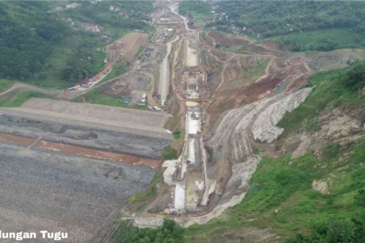 Four dams in East Java to be completed this year: ministry